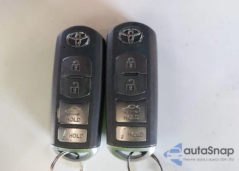 2017 Toyota Yaris Ia из США, поврежденный, VIN 3MYDLBYVXHY180854